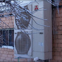 Зовнішній блок Mitsubishi Electric PUMY-P112VKM CITY MULTI G6